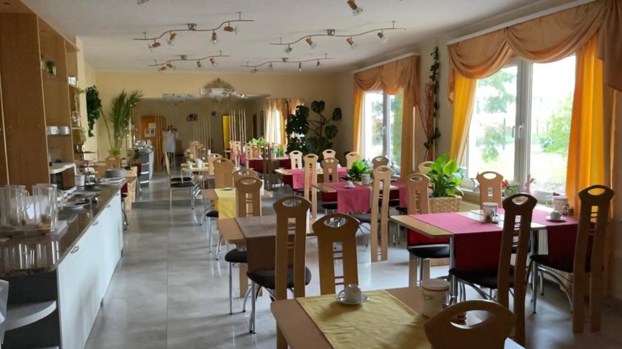 Hotel Merkur Garni Sarstedt Εξωτερικό φωτογραφία