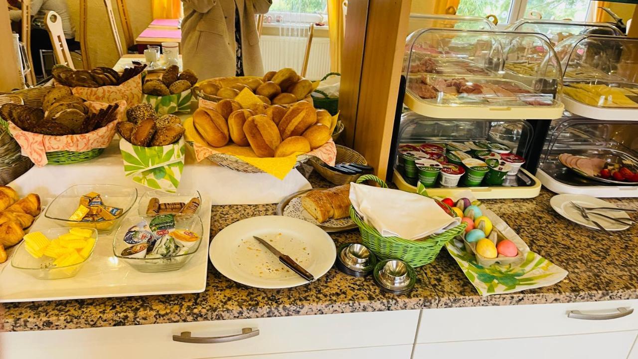 Hotel Merkur Garni Sarstedt Εξωτερικό φωτογραφία